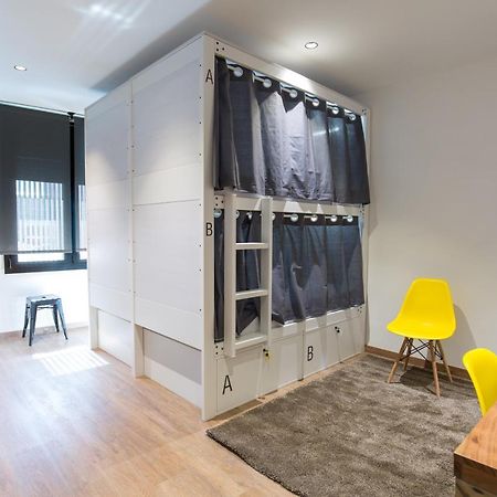 Airhostel Barcelona Airport 24H El Prat de Llobregat Extérieur photo