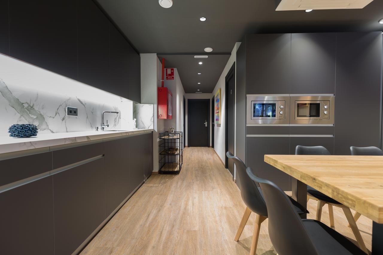 Airhostel Barcelona Airport 24H El Prat de Llobregat Extérieur photo