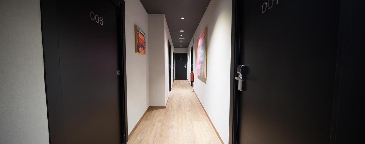 Airhostel Barcelona Airport 24H El Prat de Llobregat Extérieur photo