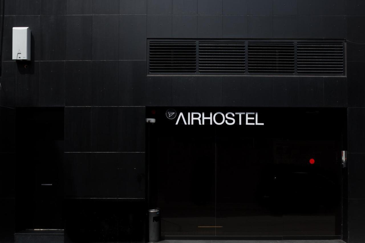 Airhostel Barcelona Airport 24H El Prat de Llobregat Extérieur photo