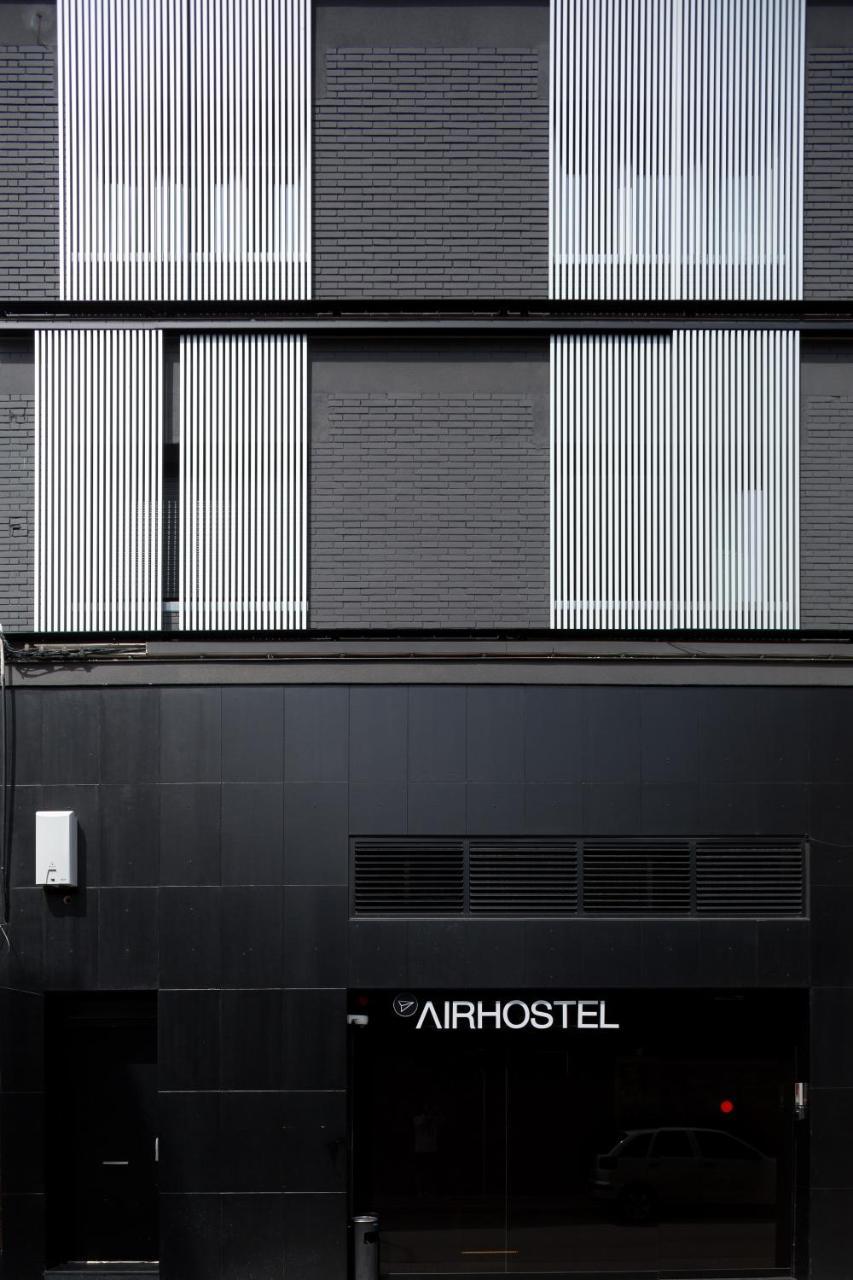 Airhostel Barcelona Airport 24H El Prat de Llobregat Extérieur photo